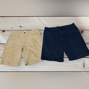 GAP Men's Tan and Navy Flat Front 10” Shorts Size 33